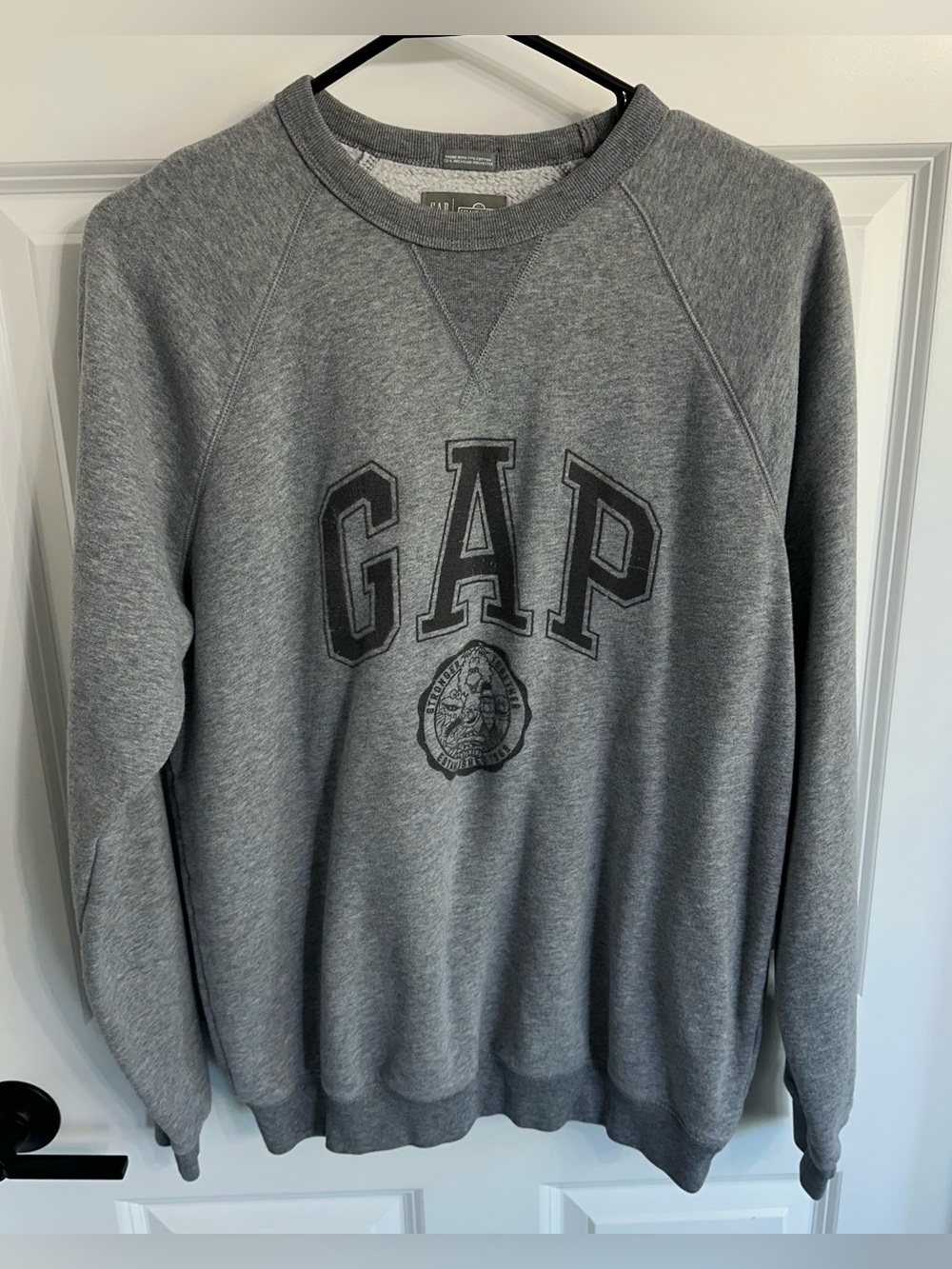 Gap Sesame Street Gray Crewneck Sweatshirt Size S
